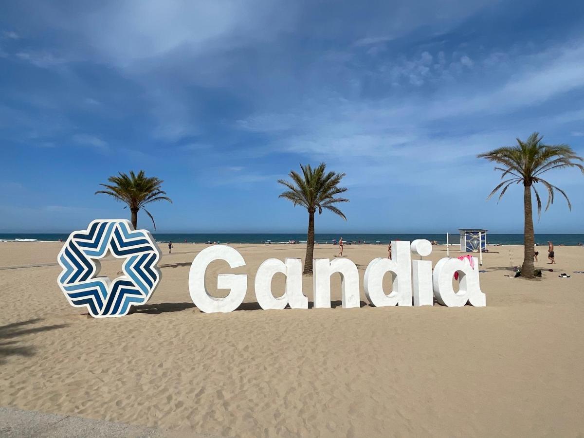Apartamento En Segunda Linea En Playa De Gandia Dış mekan fotoğraf